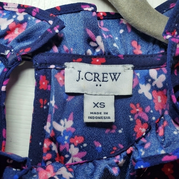 J. Crew Factory Long Sleeve Ruffleneck Top Floral Navy Size XS - Picture 10 of 11